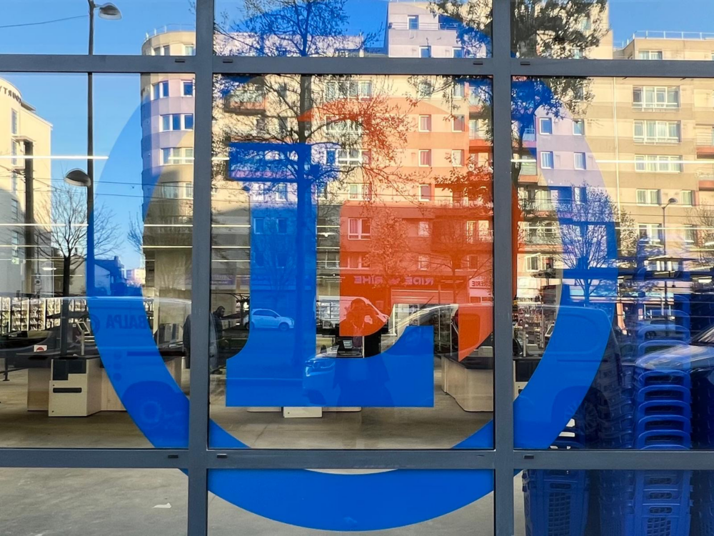 Magasin provisoire à Colombes Charles de Gaulle